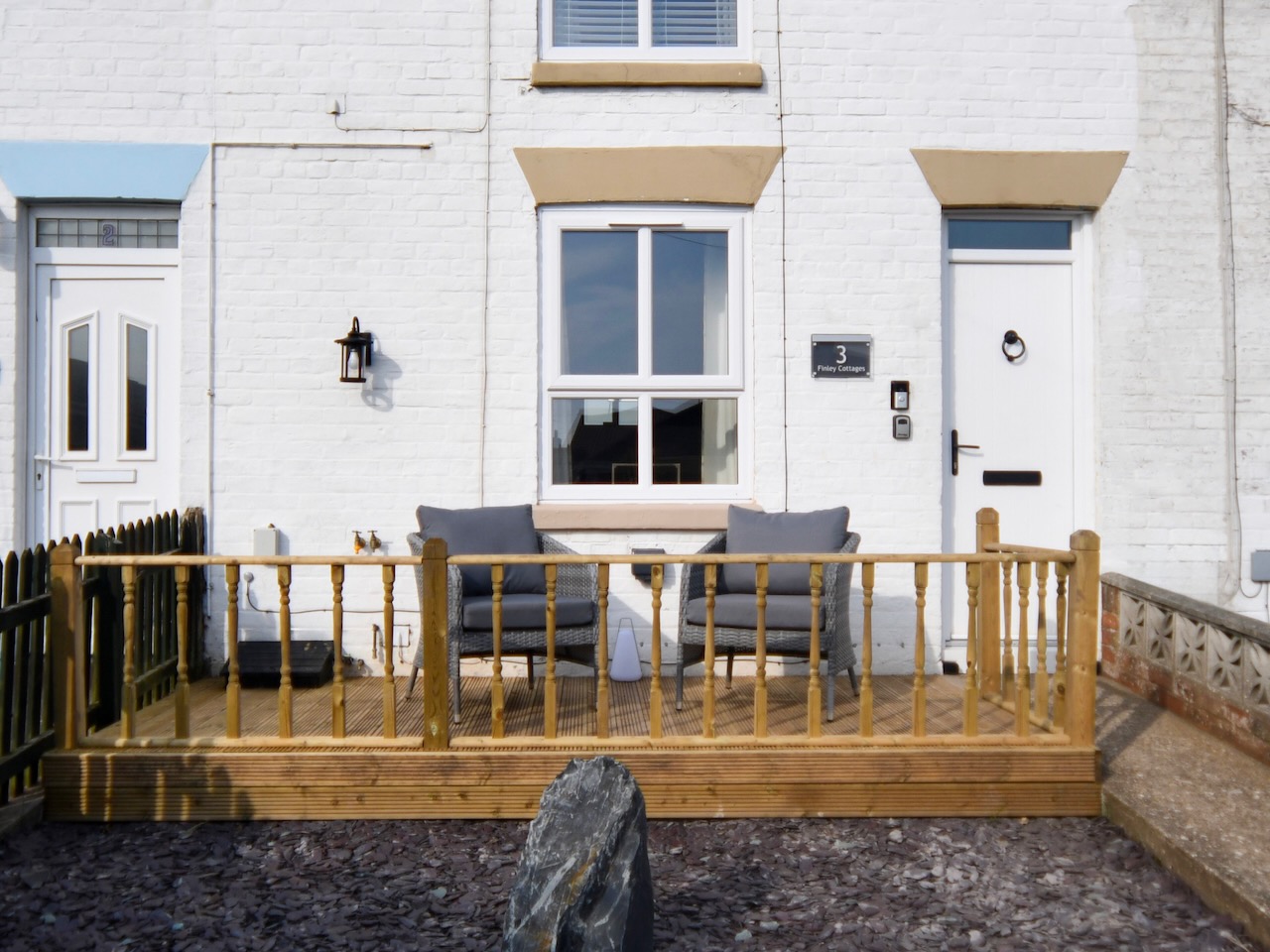 Front entrance to Gardeners Cottage south facing sunny decking area